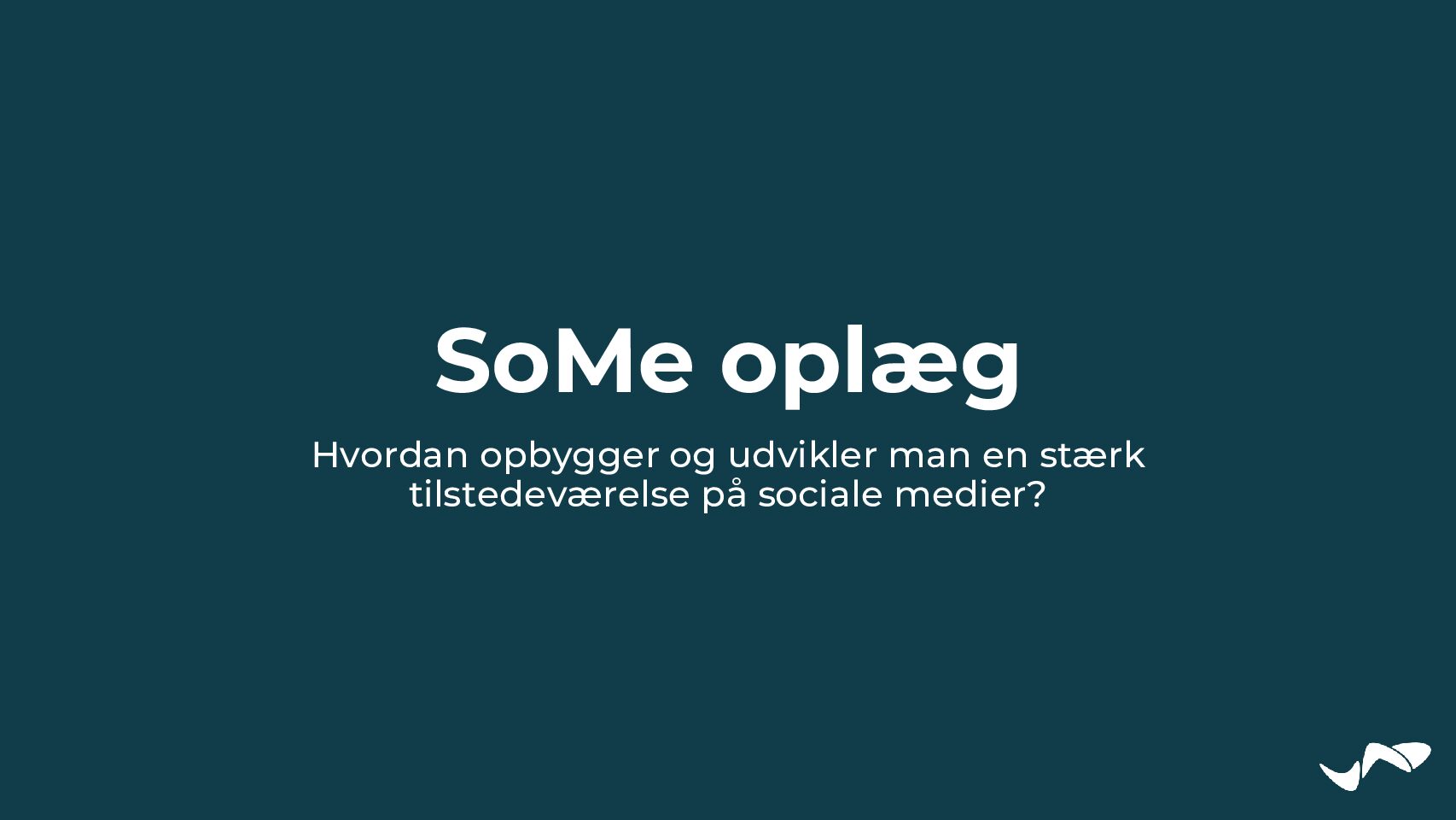 Triatlon Danmark - SoMe præsentation Her løbers der koncentreret ud af skiftezonen (Foto: Fotografen)